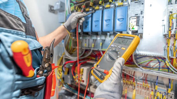 Best Licensed Electrician  in Amory, MS